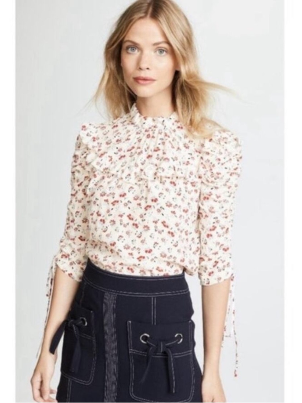 Veronica Beard Howell Floral Ruffle-Trim Silk Blouse w/Ruched Sleeves ❤️❤️